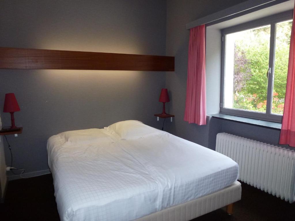 Hotel Le Martin Pecheur Fauvillers ห้อง รูปภาพ