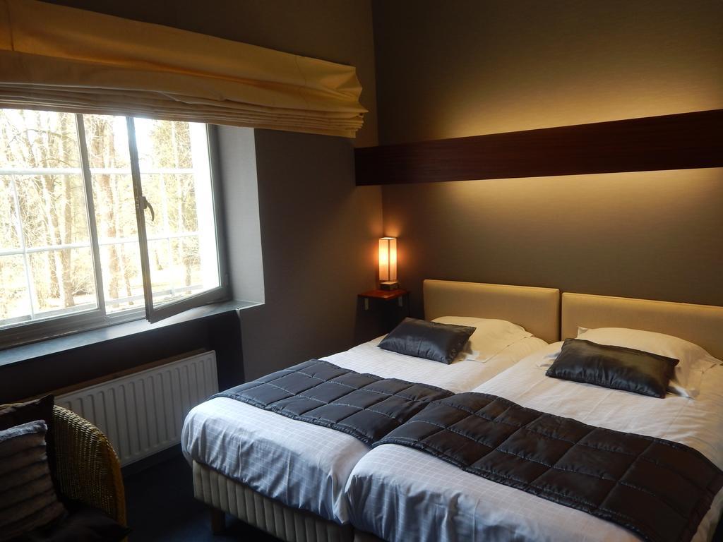 Hotel Le Martin Pecheur Fauvillers ห้อง รูปภาพ
